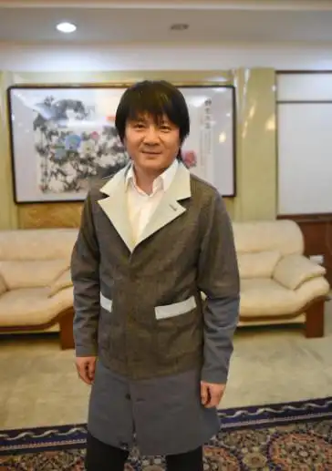 栾树_歌手_作品_个人资料_简历_经历_留言 - 酷乐米