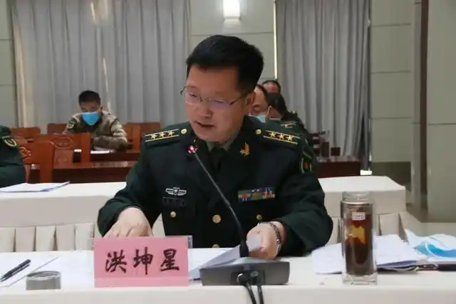 河南省信阳军分区党委召开第十二届第四次全体扩大会议