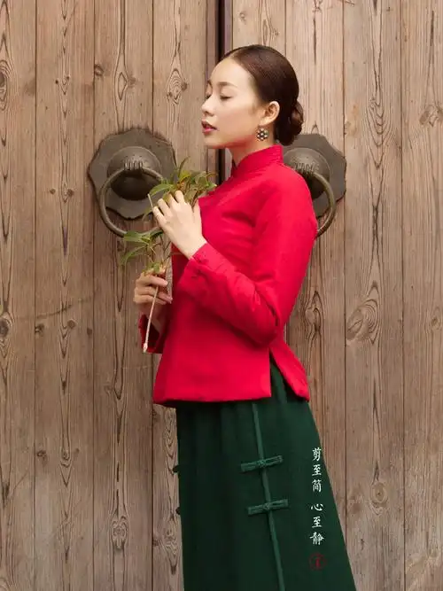 红色大襟小袄,初冬风景线