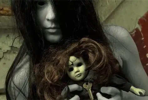 太恐怖了2023-05-14有点吓人的卡通女娃娃2023-05-14长发女鬼偷偷出现