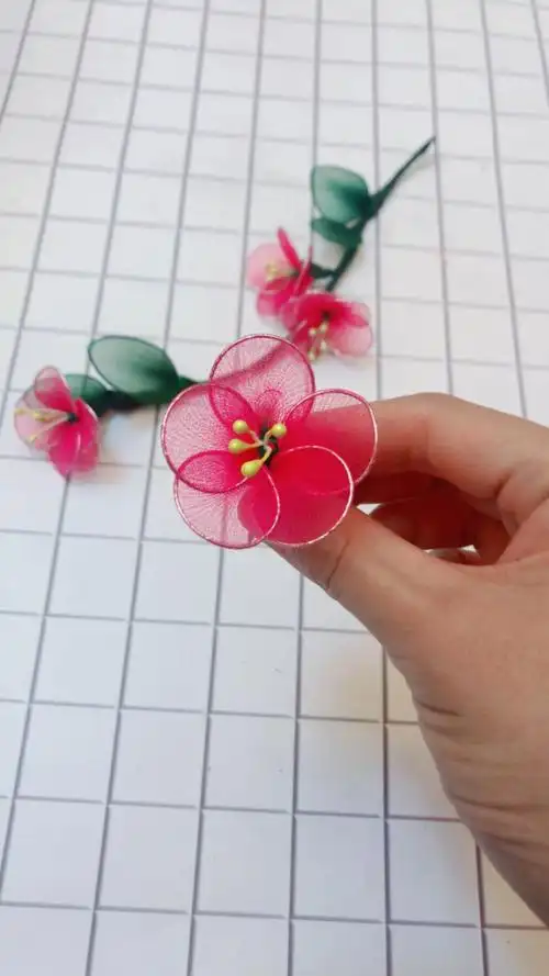 丝网花梅花教程来咯 请注意查收@{uid:1502349662339070,nick:�%