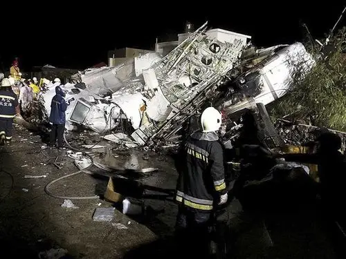 36 bodies found from taiwan plane crash