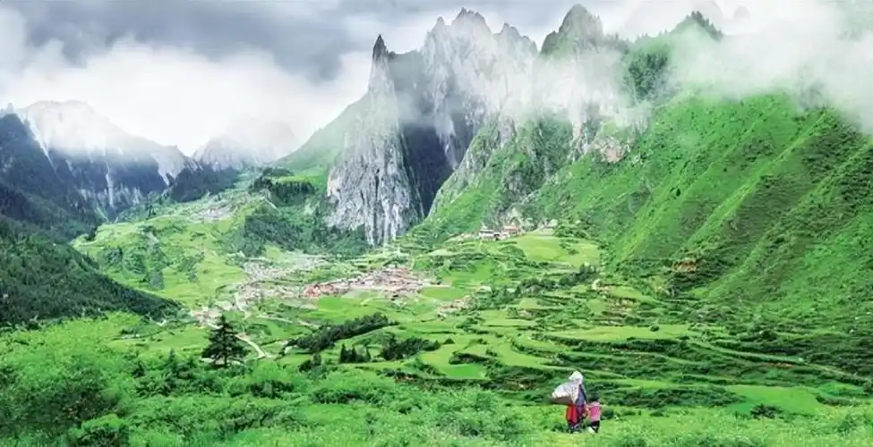 甘南州扎尕那村入选联合国世界旅游组织"最佳旅游乡村".