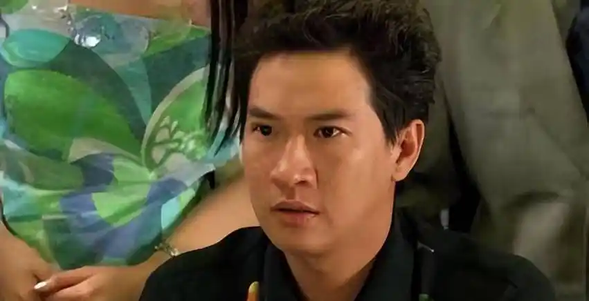 2001--2001---少林足球-----------------周星驰,赵薇