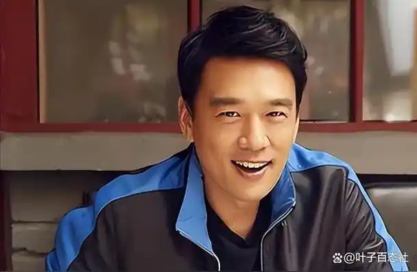 "国民舅舅"王耀庆:为拍戏花4万元配眼镜,零绯闻独宠妻子