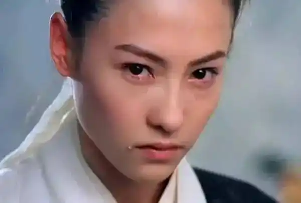 哭戏是演技的试金石,女演员哭起来谁演技爆棚又美得让人心疼