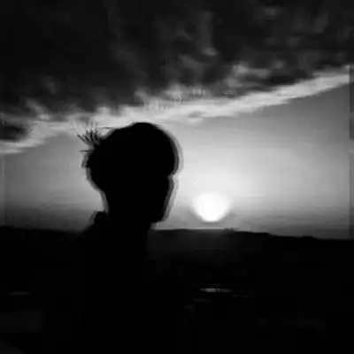 丧系头像真人网图男