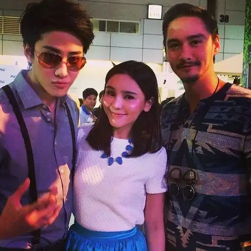 mike前女友sara,mike泰国前女友sara,本文共(3833字)