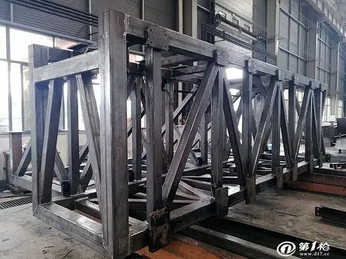 格构式钢结构柱-中国山东三维钢构-加工出口西班牙