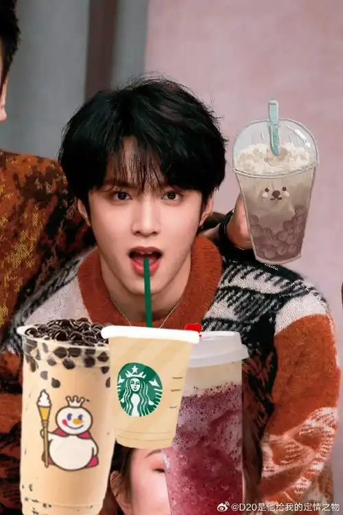 理肤泉面膜一盒×1野兽派香薰一盒x1刘耀文陪床小猪一只x1奶茶x4电影