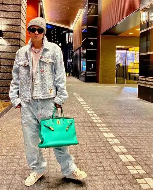 「罗志祥」日常炫富:上身lv新联名背爱马仕,穿搭超60w人民币!|lv|罗志