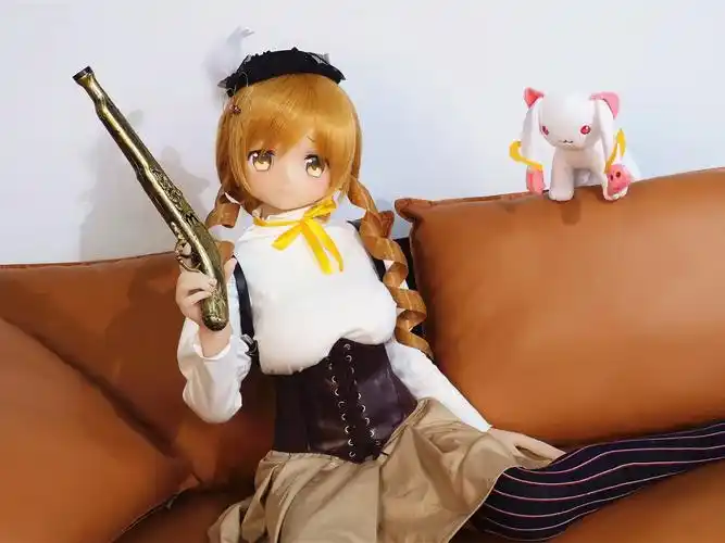 凹凸咪官网 首家纯二次元等身手办 动漫等身大1:1人偶制造企业