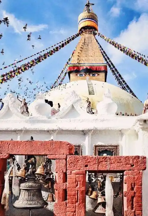 喜马拉雅雪山赏日出,体验全年仅一次的缤纷洒红节!