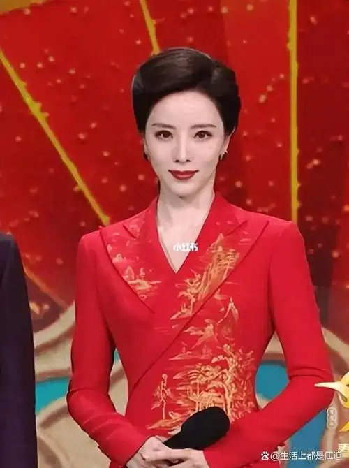 年轻时为爱奋不顾身的董卿与密春雷,婚后十年,善恶报应一一应验