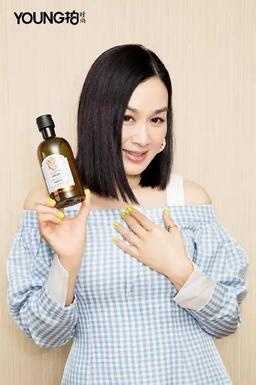 钟丽缇优雅气质写真图片16