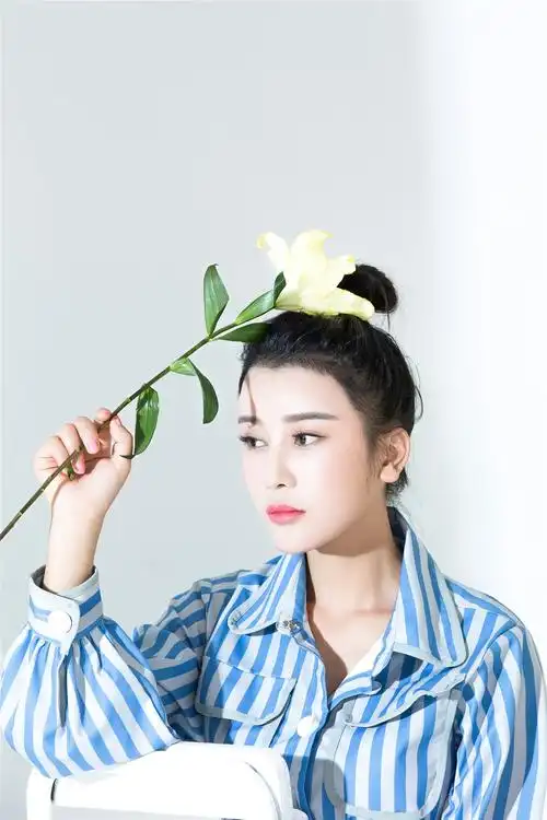 女星侍宣如写真曝光原来这样清纯!