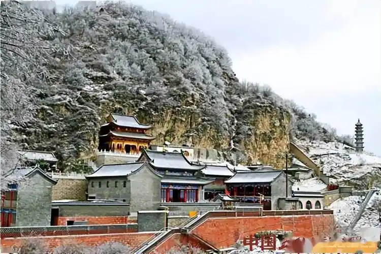 五台山圣境灵迹佛母洞_菩萨_佛教_内洞