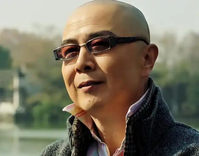 "最帅唐僧"徐少华:巅峰时娶丑妻,恩爱39年零绯闻,今幸福美满|杨琨_网