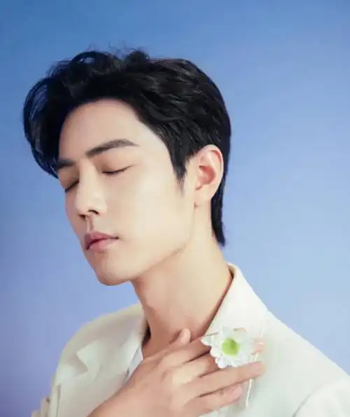 肖战小细节见真实人品颜值会变但是人品是永远不变