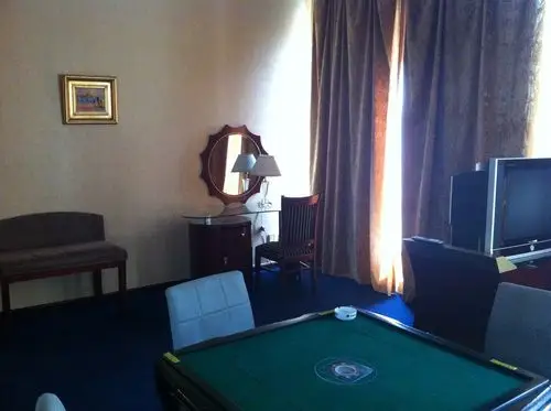 阳原8号华庭商务会馆