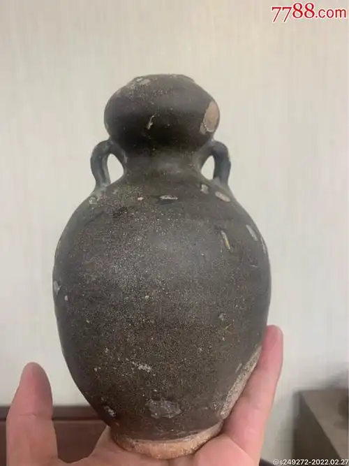 唐代茶叶沫釉双系葫芦瓶