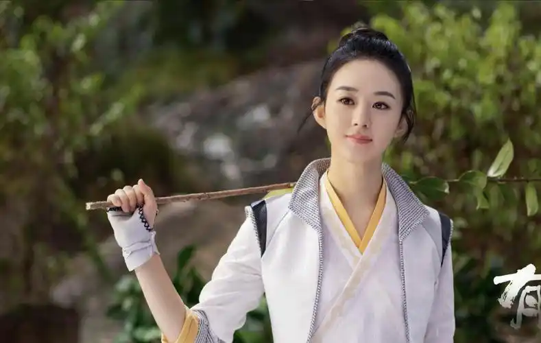 《有翡》赵丽颖服装再遭吐槽,女配艳压女主,恐难超越知否?