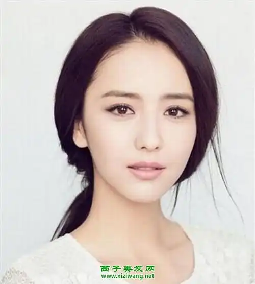 好看瓜子脸美女图片 示范瓜子脸女生如何扎发型