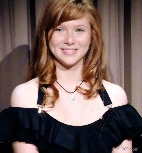 莫莉·奎恩molly quinn