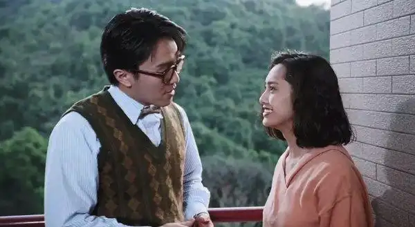 香港电影六套系列喜剧片26部全是经典周星驰逃学威龙上榜