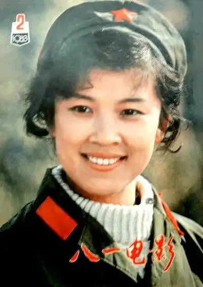 电话那头的宋春丽嚎啕大哭,孙维熙安慰她说:"咱们还年轻,过两年再要个