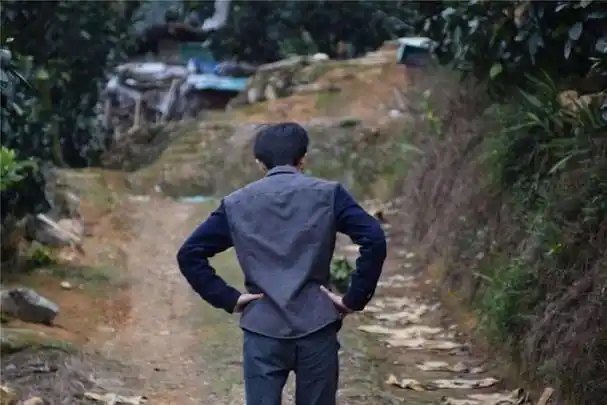 那些农村大龄男青年他们的婚姻出路在哪里