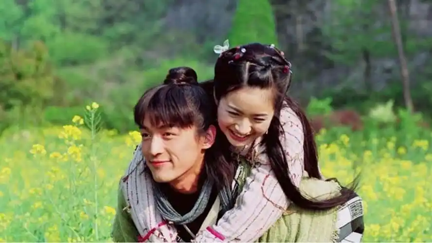 《天外飞仙》小七又回来了,地瓜却情根尽毁,小七伤心落泪