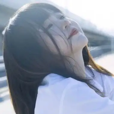 快手流行头像女生霸气洋气图片超好看的女生真人高清微信头像大