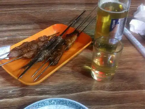 生日当天,一个人吃烧烤.