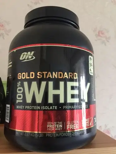 31岁 女 健身坚持了一年多,决定吃蛋白粉,体重55kg,体脂23.