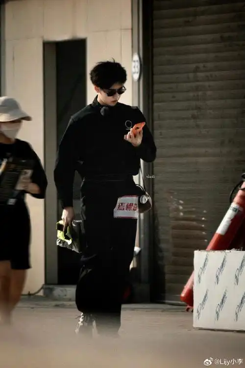 飞驰吧少年2焉栩嘉