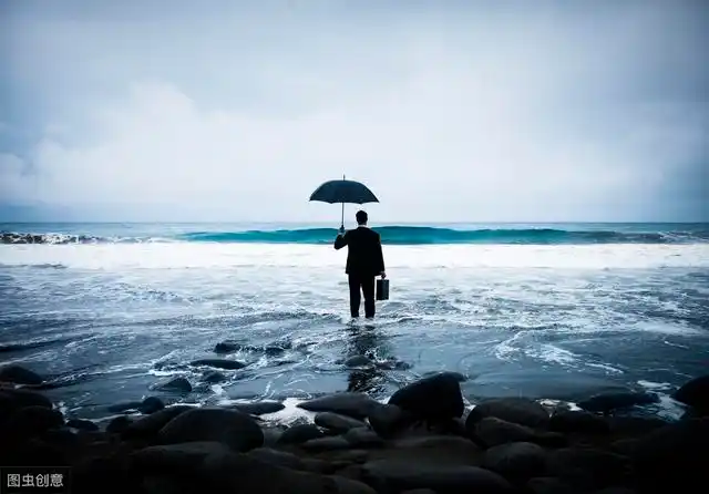 看着张哥匆匆离开的背影,不禁想起自己的经历来.