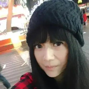 近日,因张庭"小三风波"一事,林瑞阳与前妻曾哲贞的昔日婚姻再度