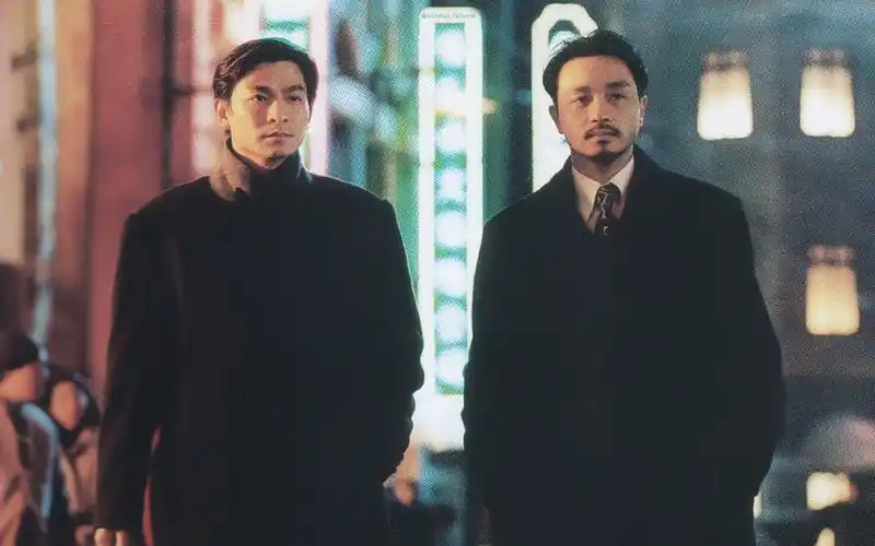 搞笑配音剪辑张国荣教刘德华如何吸引女孩子_哔哩哔哩_bilibili