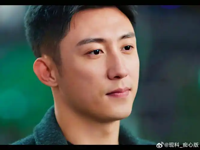 江成屹和陆嫣的屹嫣万年太好磕了!黄景瑜演技