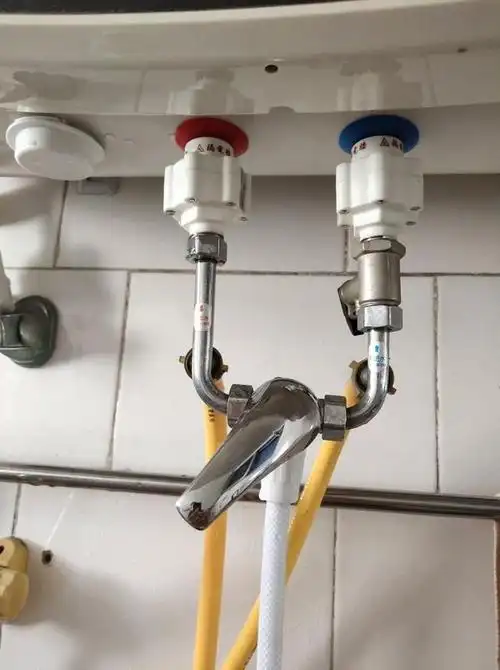 自己动手换电热水器的镁棒