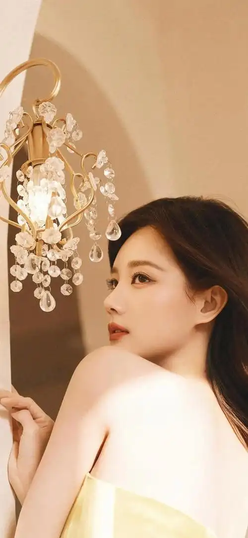 美女系列壁纸李一桐