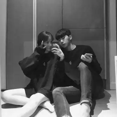 情侣头像双人黑白霸气高清霸气的黑白情头真人双人图片