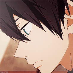 动漫gif男孩gif注视gif侧脸也挺帅gif