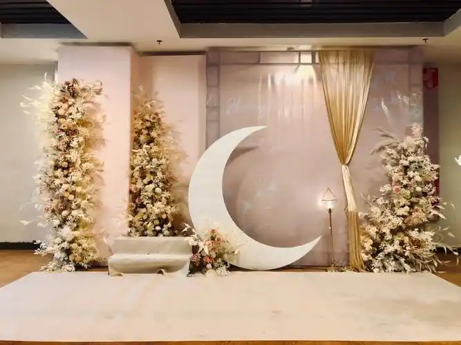 香槟色系的婚礼布置