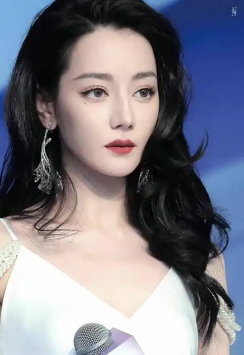 85后艺人中,谁是内娱骨相美人天花板?是她,你服气吗?