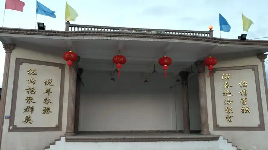 一个乡村的蜕变(记连城县张坊村)