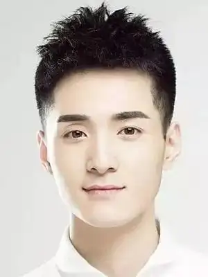 男生发型阳光帅气超短发 男生短发精神帅气发型