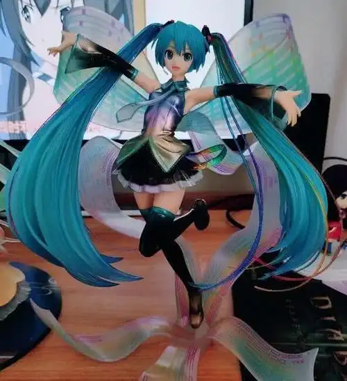 小姐姐cos初音未来,却被"液体袜"抢镜,网友:真人手办!