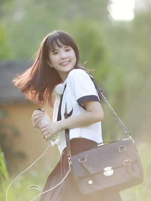 治愈系笑容永远爱可爱女孩jk写真